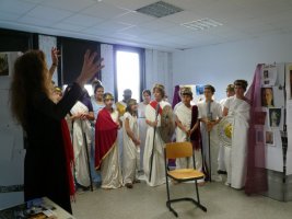 Théâtre Latin 1er décembre 2012 (photo : parents d'élèves)